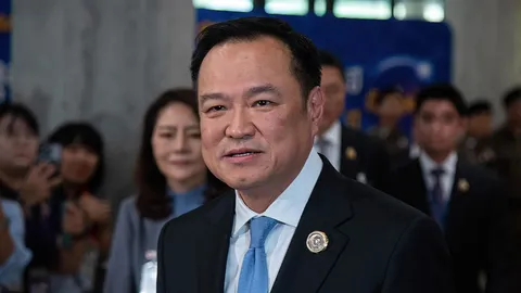 นายกฯ อนุทิน ชาญวีรกูล  ผู้มากความสามารถ