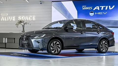 NEW YARIS ATIV HEV "จังหวะที่ใช่ในแบบเรา" ยกระดับด้วยเทคโนโลยีและดีไซน์ที่เฉียบคม