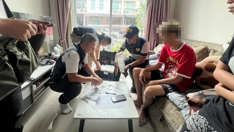 จับ "โนอาร์ ล่าท้าผี" ดาวติ๊กต่อกดัง คนติดตาม 5 ล้าน โปรโมตเว็บพนัน