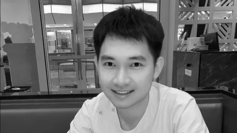 วงการแพทย์เศร้า อาลัย "หมอโอม" หมอรักษามะเร็ง เสียชีวิตในวัย 35 ปี