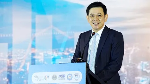 "พาณิชย์" พลิกกลยุทธ์ ดึงลูกค้าต่างชาติกลับสู่ไทย ชูศักยภาพขับเคลื่อนประเทศ