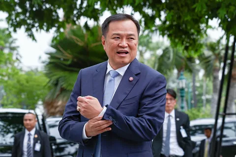 โผ ครม. อนุทิน 1 สับเปลี่ยนตำแหน่ง ไม่ผ่านคุณสมบัติ คาดเสร็จสิ้นสัปดาห์นี้