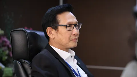 ว่าที่ รมว.พลังงานไม่เจรจา รอชายแดนกัมพูชาจบก่อน ศูนย์วิจัยกสิกรไทยลุ้น ครม.ใหม่ฟื้นเศรษฐกิจ