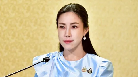 “ศศิกานต์” อัด “สนธิญา” หวังผลทางการเมืองอย่างเดียว หลังศาลรธน. ตีตกคดี “พีระพันธุ์”