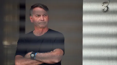 ศาลบราซิลตัดสิน อดีต ปธน.โบลโซนาโร ผิดจริงฐานวางแผนก่อรัฐประหาร