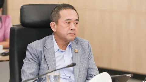 "ดีอี" แจงล็อกบัญชี ดราม่าโซเชียล หากไม่ใช่-บัญชีม้า โทรแจ้งเอโอซี 1441 ยืนยันตัวตนข้อมูล