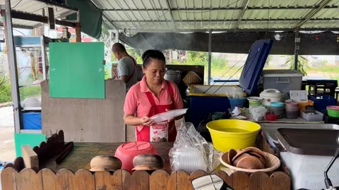 แม่ค้าที่ จ.ศรีสะเกษ ยังให้สแกนจ่าย ถึงแม้กลัวจะเดือดร้อน โดนล็อกบัญชี 