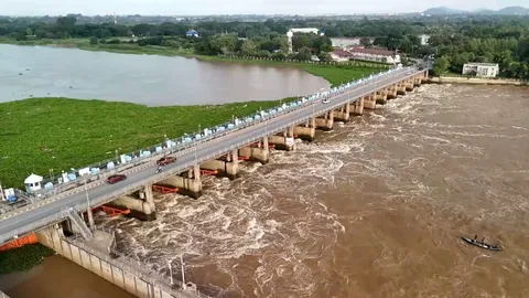 เขื่อนเจ้าพระยา ปรับเพิ่มการระบายน้ำ คาดท้ายเขื่อนน้ำสูงขึ้นอีก 30 ซม.