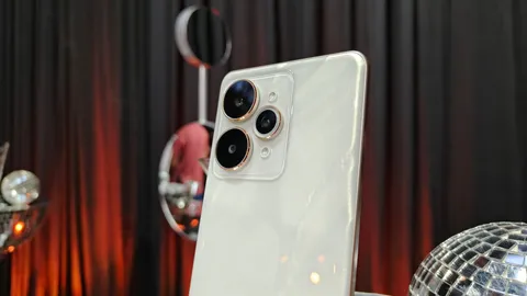 เปิดตัว realme 15 Series 5G ในไทย มาพร้อมกล้อง 50 ล้านพิกเซล และเครื่องมือแก้ไขภาพด้วย AI