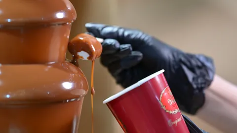 เปิด 10 เมนูพิเศษจาก “ชาไทย” ร่วมฉลองชาตรามือครบรอบ 80 ปี