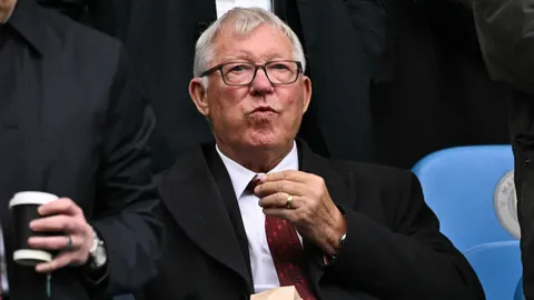 เซอร์อเล็กซ์ กุนซือตำนานแมนยู ในวัยใกล้ 84 เผยความทรงจำอาจเริ่มเลือนราง แต่ไม่เคยลืมเรื่องฟุตบอล