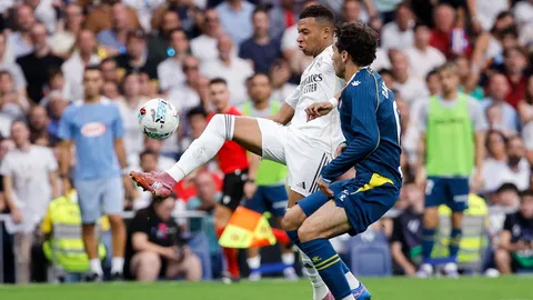 ผลบอล เรอัล มาดริด เปิดรังเชือด เอสปันญ่อล เฮ 5 นัดรวด รั้งจ่าฝูงลาลีกา