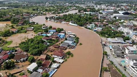 ปีนี้น้ำท่วมแต่ไม่หนักเท่าปี 54