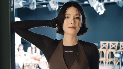 หลิน มชณต ปลดล็อกสกิลการแสดง เล่นซีรีส์ยูริครั้งแรก "Queendom ซ่อนใจไว้ที่เธอ"