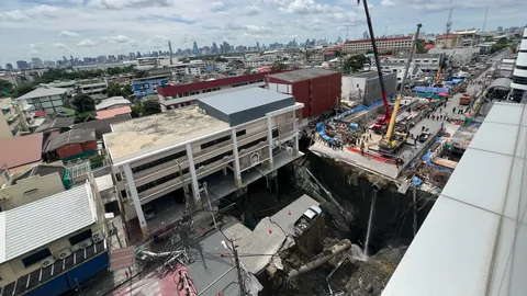 คนตามส่องทะเบียน รถกระบะค้างเติ่ง ยังไม่สามารถเคลื่อนย้ายได้ 