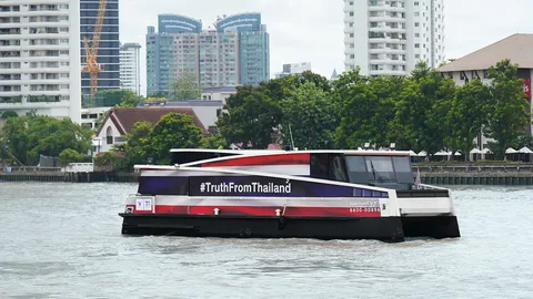 ช่วยคนเดินทาง เหตุถนนทรุด เรือไฟฟ้าเจ้าพระยา เพิ่มจุดจอดท่าเรือ ม.นวมินทร์