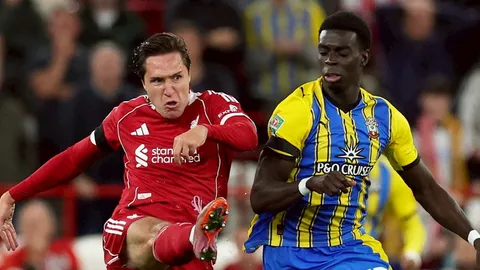 ได้ใจแฟนหงส์ "เคียซ่า" เผยสาเหตุไม่ย้ายหนี "ลิเวอร์พูล" แม้เป็นสำรอง - หลุดโผ UCL