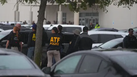 มือปืนซุ่มยิง สนง.ตรวจคนเข้าเมืองเท็กซัส ดับ 1 เจ็บ 2 ก่อนปลิดชีพตัวเอง