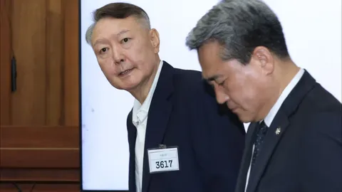 อดีตประธานาธิบดี "ยุน ซอกยอล" ขึ้นศาลคดีประกาศกฎอัยการศึกครั้งใหม่