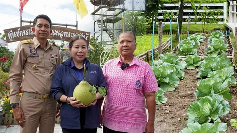 ตามรอยพ่อหลวง ร.9 พลิกปากพนังเกษตรมั่งมี