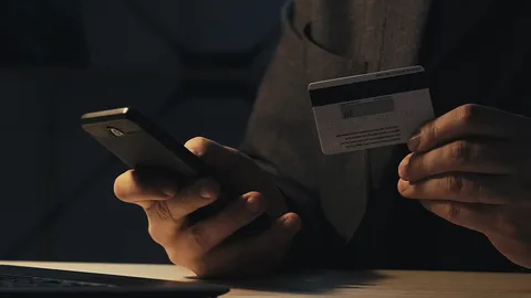 ทำไมคนรุ่นใหม่ถึงตกเป็นเหยื่อ? แกะรอยกลโกงที่มิจฉาชีพใช้กับ Gen Y และ Gen Z