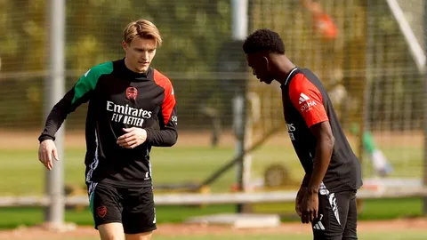 ข่าวดีอาร์เซนอล "อาร์เตต้า" เผย "โอเดการ์ด" อาจคืนทัพบู๊ "นิวคาสเซิล" ศึกพรีเมียร์ลีก