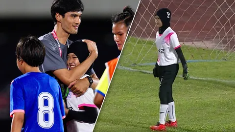 โมเมนต์ของชีวิต"เด็กหญิง 11 ปี" สุดปลื้มได้ลงสนาม ศึกไทยลีก (คลิป) 