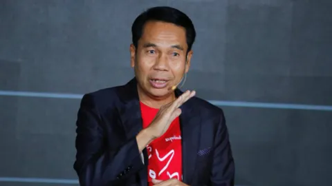 พท. เตรียม 20 ขุนพล ชำแหละนโยบายรัฐบาล "สุทิน" ลั่นหากพบพิรุธยื่รซักฟอกทันที