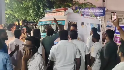 ช็อก อินเดียเบียดกันตาย 36 ศพ ที่งานหาเสียงนักแสดงผันตัวเล่นการเมือง