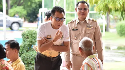 กกต.ปลื้มประชาชนแห่รอใช้สิทธิ์เลือกตั้งซ่อม สส.ศรีสะเกษ เขต 5 คึกคัก คาดไม่เกิน 2 ทุ่ม รู้ผล