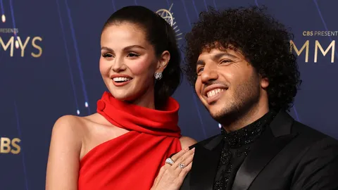 เซเลนา โกเมซ ป๊อปสตาร์ชื่อดัง แต่งงานกับแฟนหนุ่มโปรดิวเซอร์เพลงแล้ว