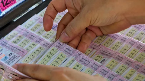 เตรียมรับโชคใหญ่ 3 วันเกิด บุญเก่าหนุนนำดวงการเงิน โชคลาภ ลุ้นถูกหวยงวด 1/10/68