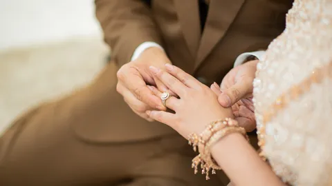 ฤกษ์แต่งงาน 2570 มหาฤกษ์ ดิถีเรียงหมอน เริ่มต้นชีวิตคู่ชื่นมื่น