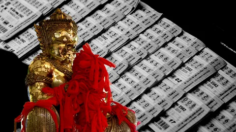 โหรดังเปิดลิสต์ราศีดวงเปิด โชคลาภเข้าหา หยิบเลขไหนมีเกณฑ์ถูกรางวัล!