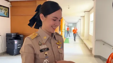 "ผู้กองแคท" เปิดใจหลังยื่นลาออกจากราชการ เข้ารายงานตัวกับ ผู้ว่าฯ ศรีสะเกษ แล้ว