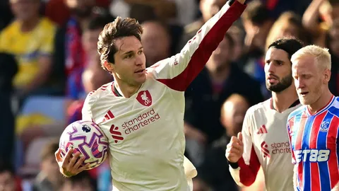 ฟ้ามีตา "เคียซ่า" ได้ข่าวดีล่าสุด หลังโชว์ฟอร์มดี แม้ยังเป็นสำรอง "ลิเวอร์พูล"