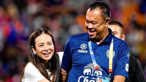 "มาดามแป้ง" อวยพรวันคล้ายวันเกิด "เนวิน" ขอให้อายุยืน 120 ปี ขอบคุณทุกคำแนะนำที่ผ่านมา