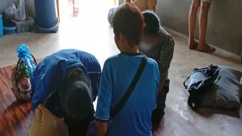 ครูใช้ฟุตเหล็กตีเด็ก ป.1 ย่องเงียบขอโทษผู้ปกครอง ก่อนตบหน้าตัวเองเป็นการลงโทษ