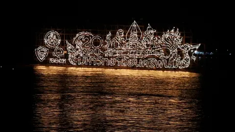 สวยงาม จุดเรือไฟโลก โชว์นักท่องเที่ยว ยืนยันความพร้อมก่อน "มหกรรมเรือไฟโลก"