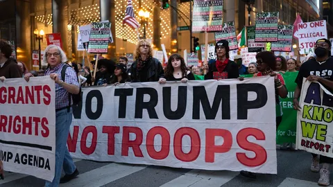 เมืองชิคาโก-รัฐอิลลินอยส์ ยื่นฟ้องรัฐบาลทรัมป์ ต้านส่งทหารคุมเมือง