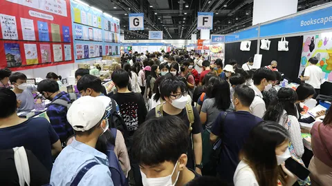 มูลค่าตลาดหนังสือไทย 2 หมื่นล้าน “งานหนังสือระดับชาติ” คนเดินเป็นล้าน เงินสะพัดเกือบพันล้านต่อปี