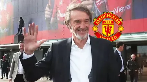 เป็นไปได้ยังไง “แมนยู U13” ขอยืมถุงเท้า-กางเกง จาก “คู่แข่ง” เมื่อเดือนที่แล้ว