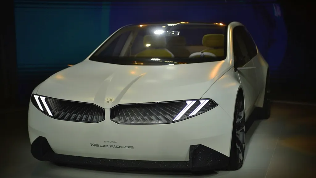 ส่องตัวเป็นๆในไทย BMW Vision Neue Klasse Concept