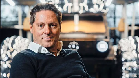 Gorden Wagener ดีไซน์เนอร์เบนซ์ คว้ารางวัล EyesOn Design Lifetime Design Achievement Award 2026