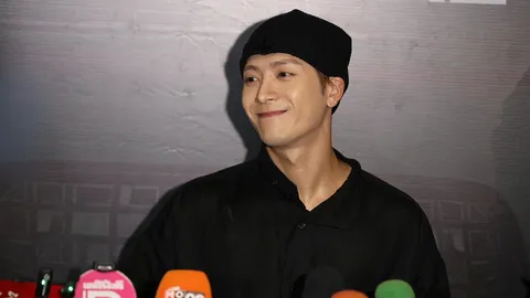 "แจ็คสัน หวัง" จัดใหญ่ ชวนสัมผัสบ้านผีสิง ประทับใจเอเนอร์จีคนไทยสุดๆ