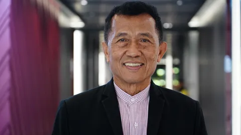 “วรชัย” ย้ำจุดยืนชุมนุมหน้าเรือนจำเรียกร้องรัฐธรรมนูญใหม่ ทำให้พรรคการเมืองเข้มแข็ง