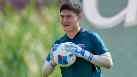 “ปฏิวัติ” แอบหวังไชนีส ไทเปเปิดเกมรุกบ้าง มั่นใจแนวรุกทีมชาติไทย พร้อมฉวยโอกาสพังประตู