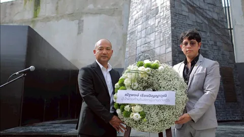 ปชน.- คณะก้าวหน้า ย้ำภารกิจสืบสานเจตนารมณ์วีรชน ผลักดันจัดทำรัฐธรรมนูญใหม่พาไทยพ้นวงจรรัฐประหาร