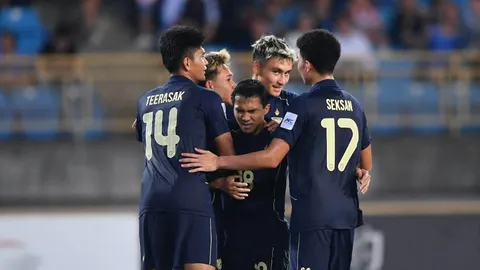 สุดฮึกเหิม เผยคำพูด "ชนาธิป" ปลุกใจ "ทีมชาติไทย" ก่อนบุกถล่ม ชนะไต้หวัน 6-1 (คลิป)