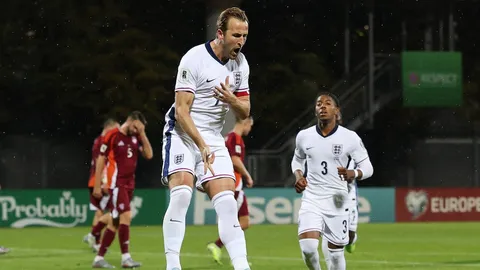 ผลบอลสด ทีมชาติอังกฤษ บุกถล่ม ลัตเวีย การันตีไปฟุตบอลโลก 2026 รอบสุดท้าย